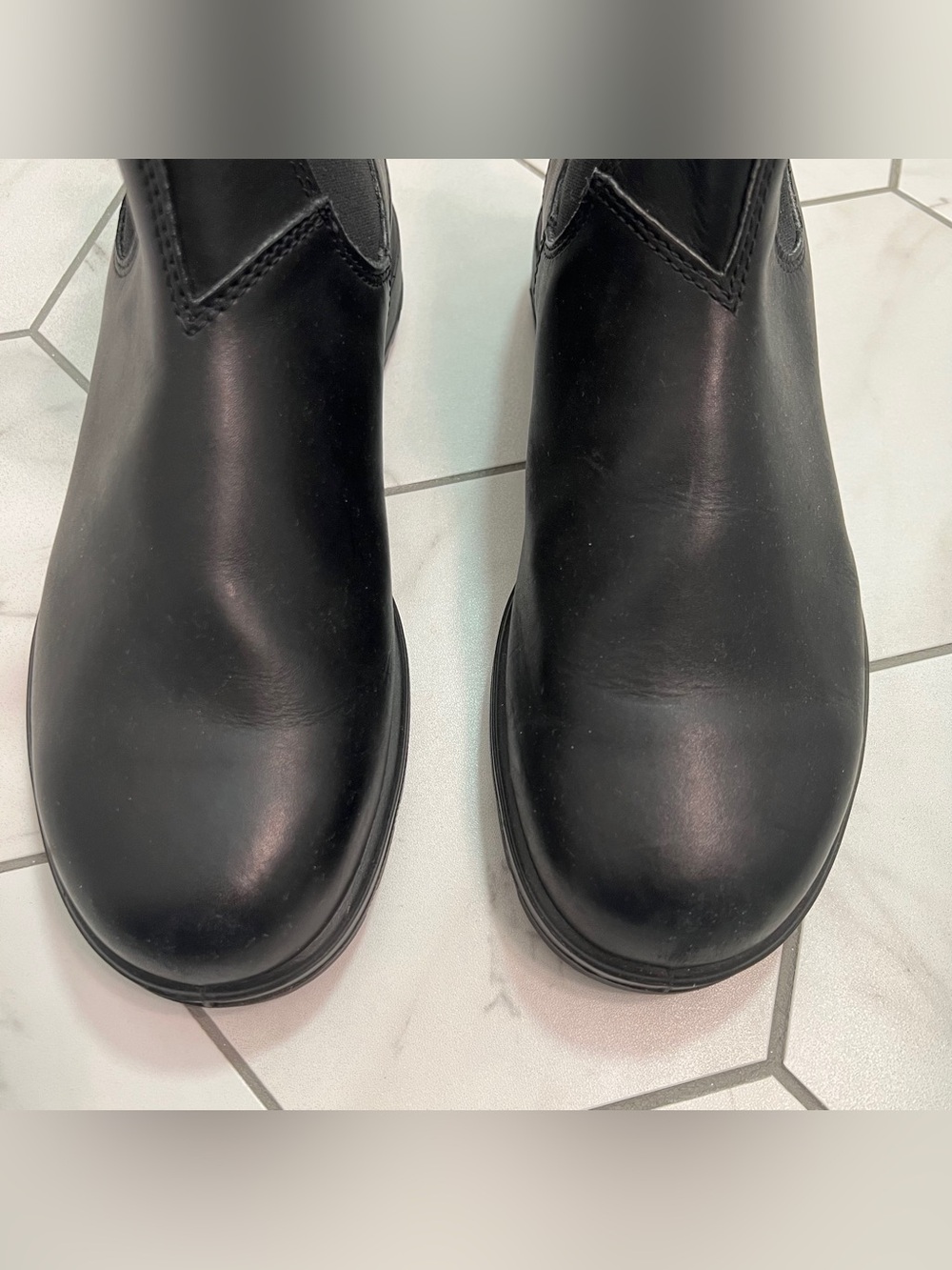 Blundstone 558 Black Chelsea Boot Size 9.5 Men's - Picture 2 of 11